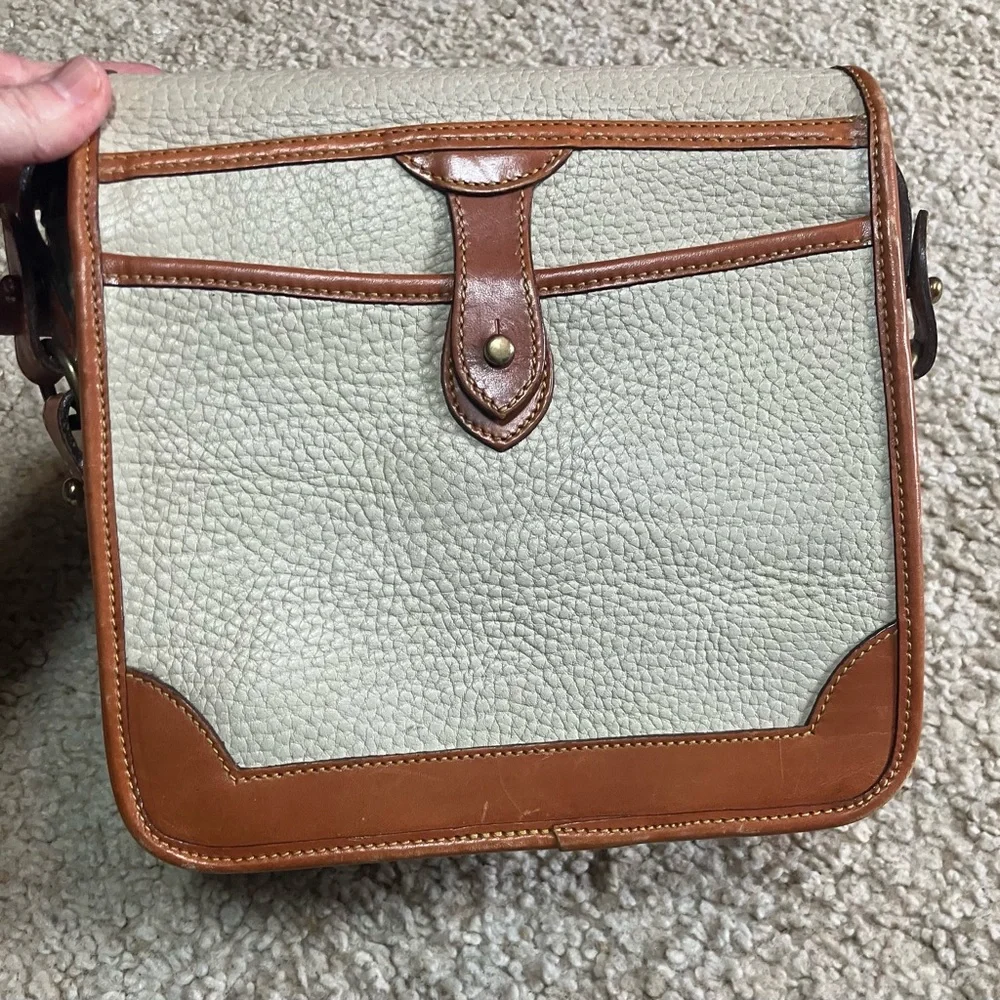 Dooney & Bourke Ivory Leather Crossbody Vintage Bag - Picture 8 of 14